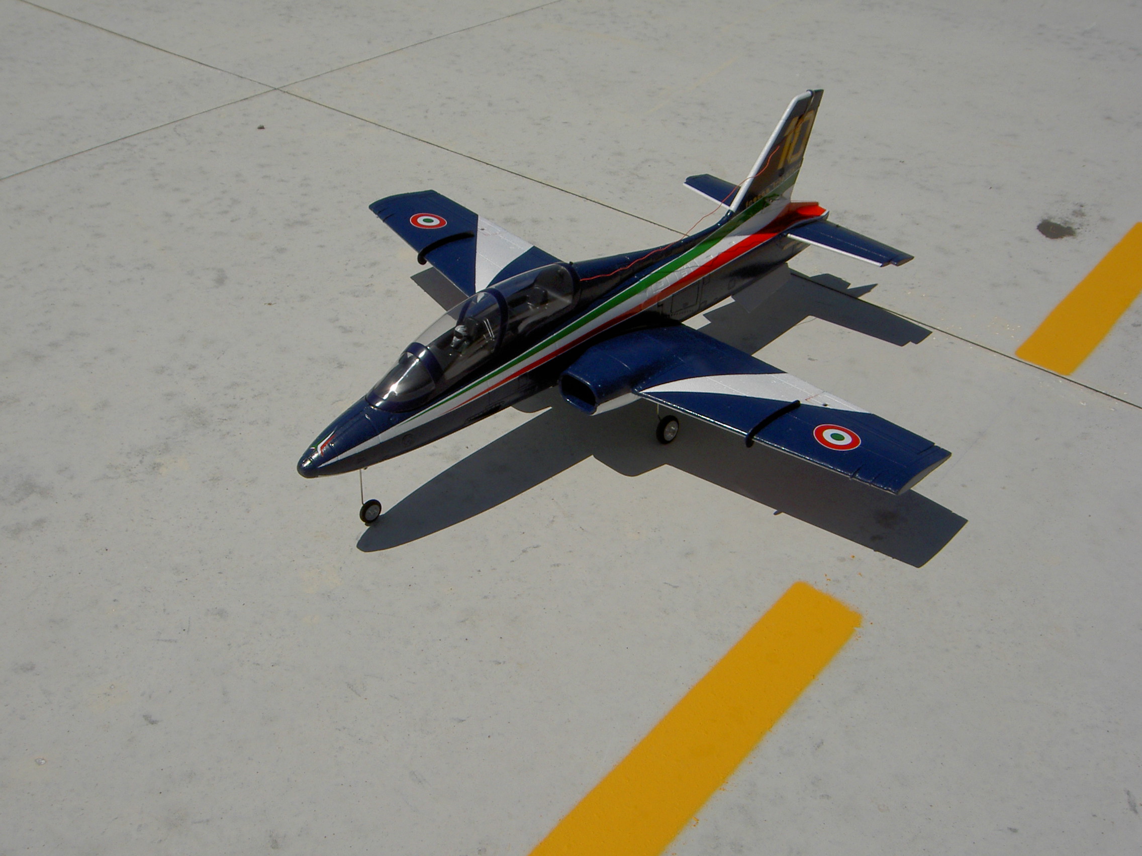 Anteprima 1 di MB-339