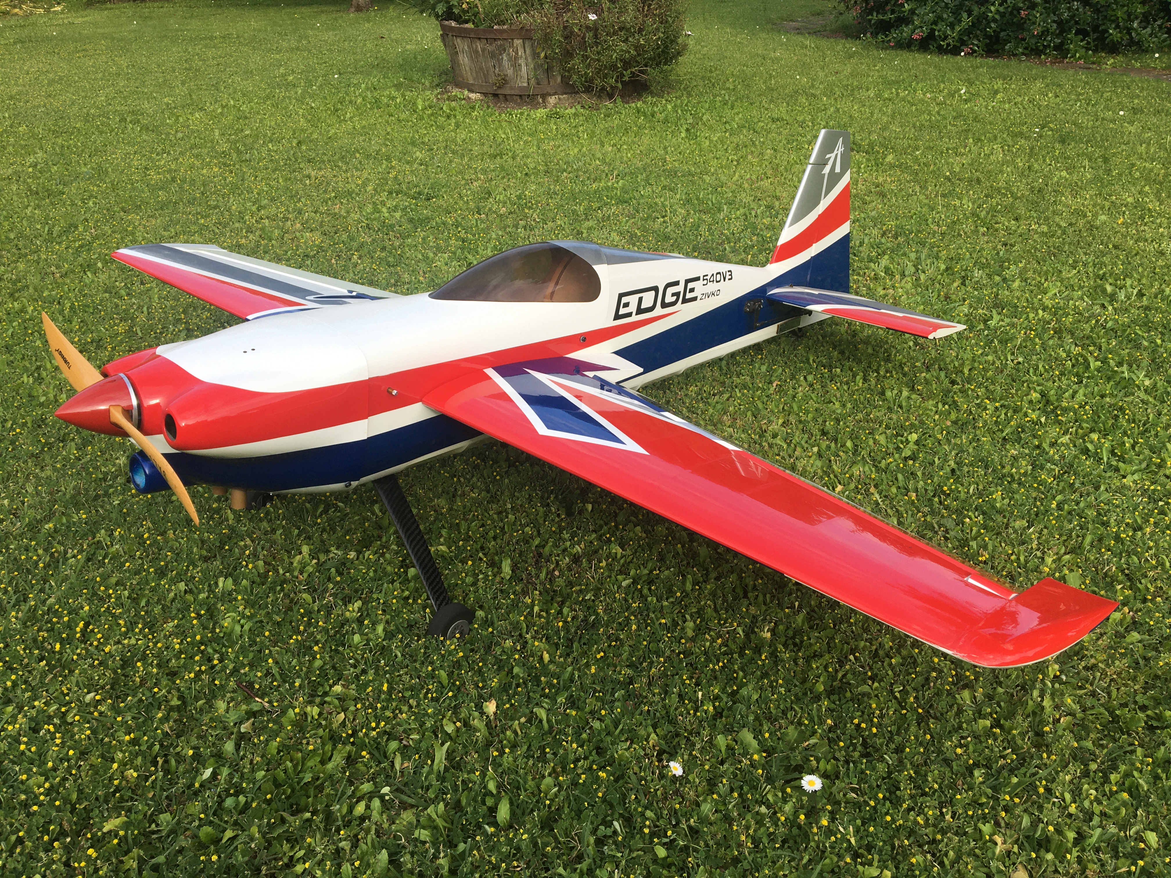 Anteprima 1 di Edge 540v3